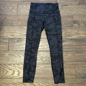 Lululemon Fast and Free HR Tight 25" *Nulux size 4
